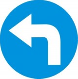 C-4 Nakaz jazdy w lewo za znakiem. Zobowiązuje kierującego do jazdy w lewo za znakiem; znak ten może być umieszczony na przedłużeniu osi drogi (jezdni) lub na samej jezdni. Znak obowiązuje na najbliższym skrzyżowaniu lub w miejscu, gdzie występuje możliwość zmiany kierunku jazdy